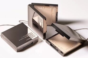 中国で人気のベースメイクブランドから『FUNNY ELVES mini set』が登場 - コラム