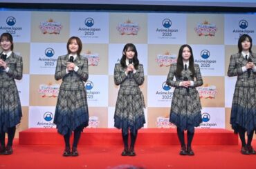 櫻坂46森田ひかるら『アニメ化してほしいマンガランキング』授賞式に登場　トロフィー授与の大役務める | | ORICON NEWS