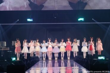 “KAWAIIの魔法”がかかるコテ「マカロンカール」新登場！IRC2025プラチナパートナー「クレイツ」が都内人気サロンと作り上げたアイドル髪を披露 - 西日本新聞me