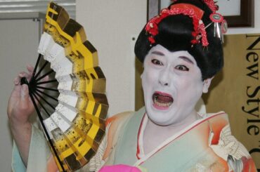 コウメ太夫 かつてはアイドルを目指していた 15歳の姿に「カッコいい」「戦隊ヒーローみたい」の声（2025年3月2日）｜BIGLOBEニュース