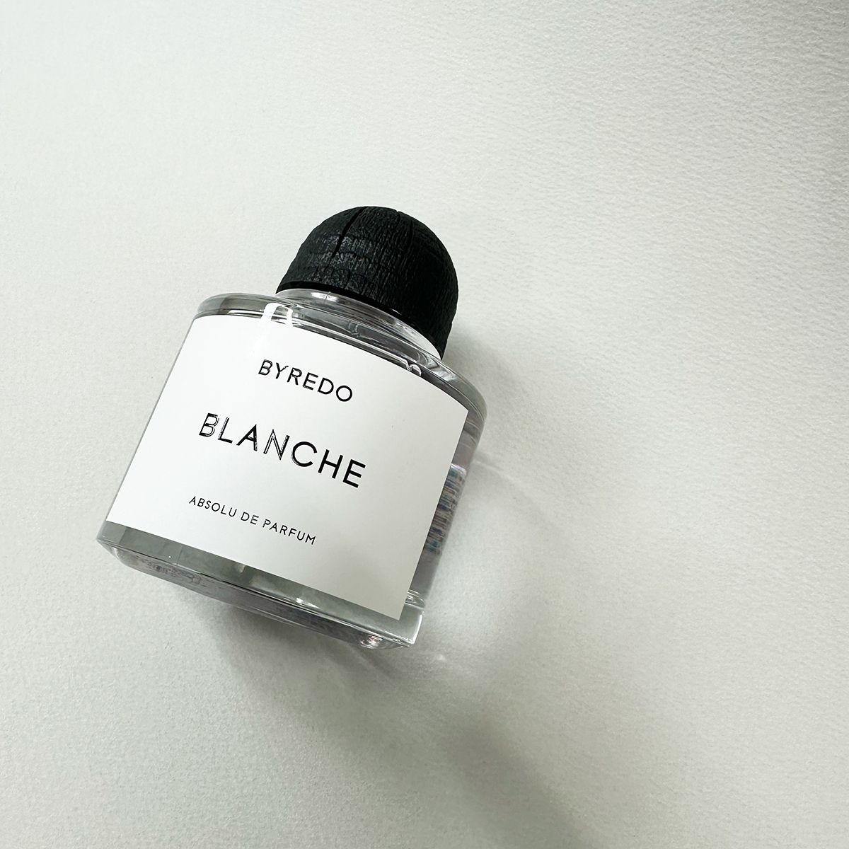 ブランシュ アブソリュ ドゥ パルファン 100ml ￥46200／バイレード ジャパン（0364505873）