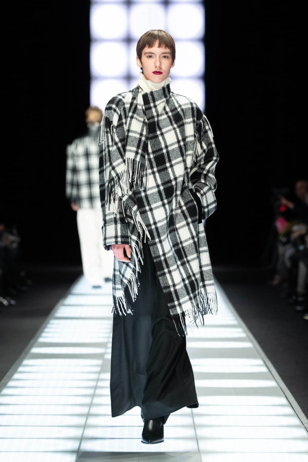 タエ アシダ  2025-26年秋冬コレクション - 軽やかな温もり｜写真48