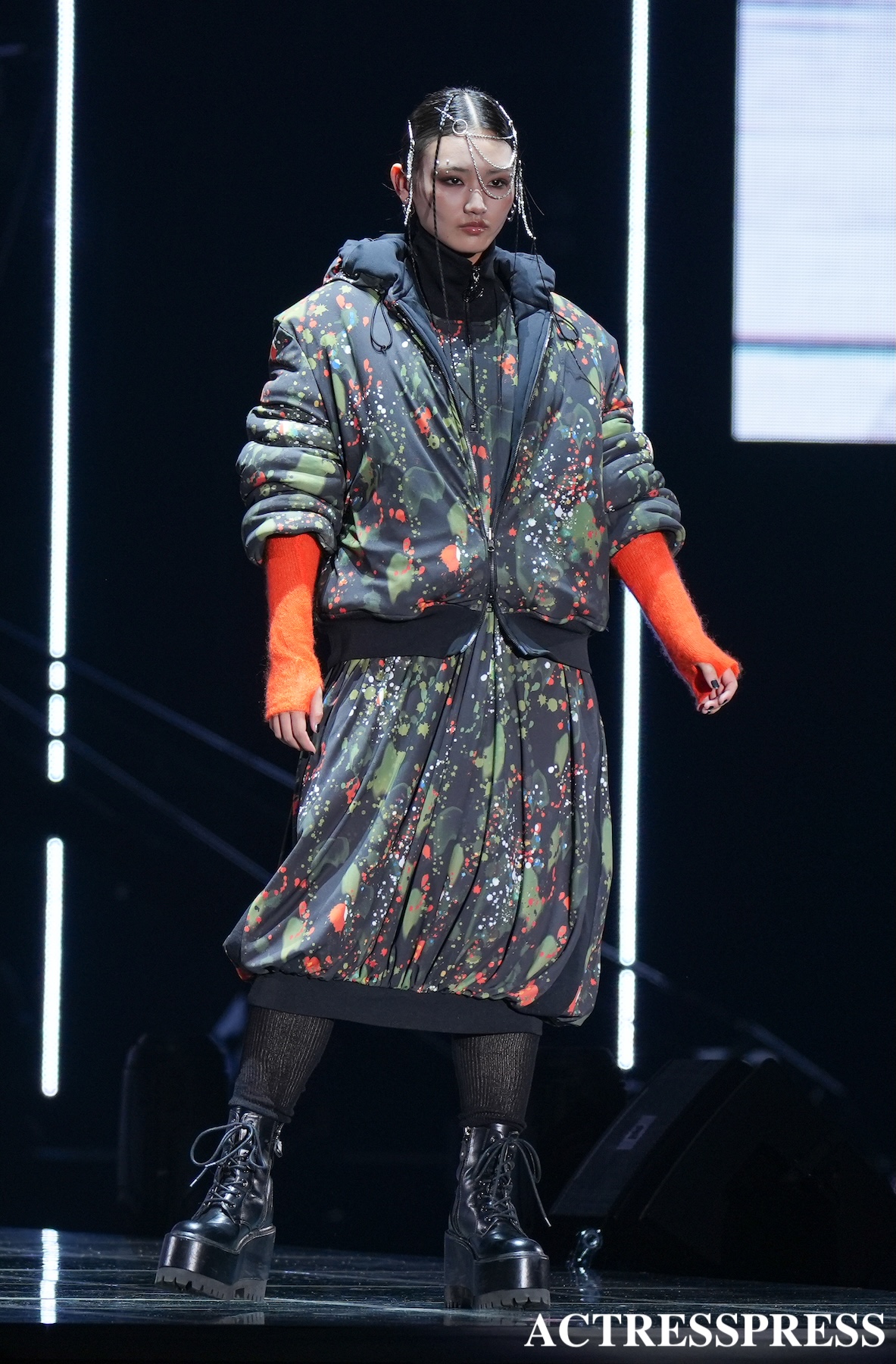 山﨑天（櫻坂46）2025年3月1日、国立代々木競技場 第一体育館にて開催の「マイナビ 東京ガールズコレクション 2025SS」にて。(C) 撮影：ACTRESS PRESS編集部 (Photographer: SHUN)