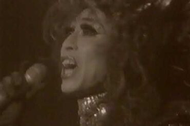 OIOI ENTERTAINMENT NEXT SQUARE 八木亜希子