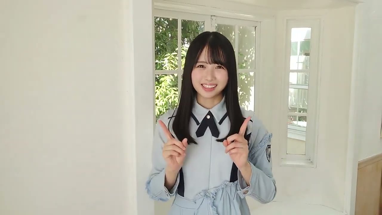 上村ひなの 初書籍『へんてこスイッチ』本日4月9日発売! 上村ひなの 初書籍『へんてこスイッチ』本日4月9日発売!