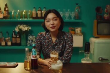 サントリー　ビアボール　「スナック琴、おうちでも」篇最新CM   古川琴音出演。