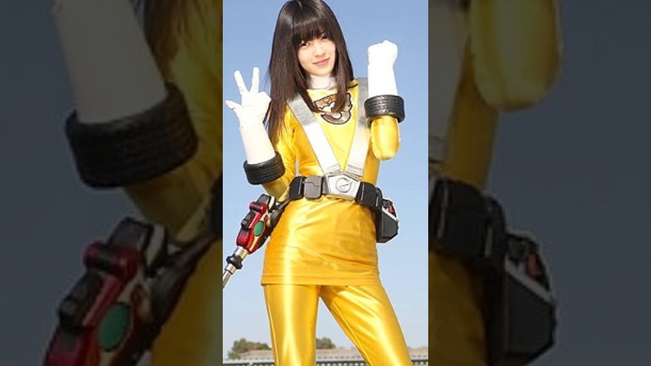 ✨🚗 ゴーオンイエロー💛疾風の優しきキック!#ゴーオンジャー #ゴーオンイエロー #逢沢りな #スーパー戦隊 #スピードと優しさの戦士 ✨🚗 ゴーオンイエロー💛疾風の優しきキック!#ゴーオンジャー #ゴーオンイエロー #逢沢りな #スーパー戦隊 #スピードと優しさの戦士