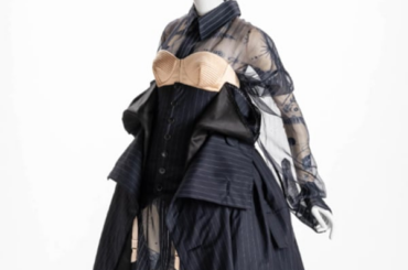 京都服飾文化研究財団が東京でファッション展開催　18世紀以降の衣服や装飾品約130点を展示 - FashionNetwork 日本