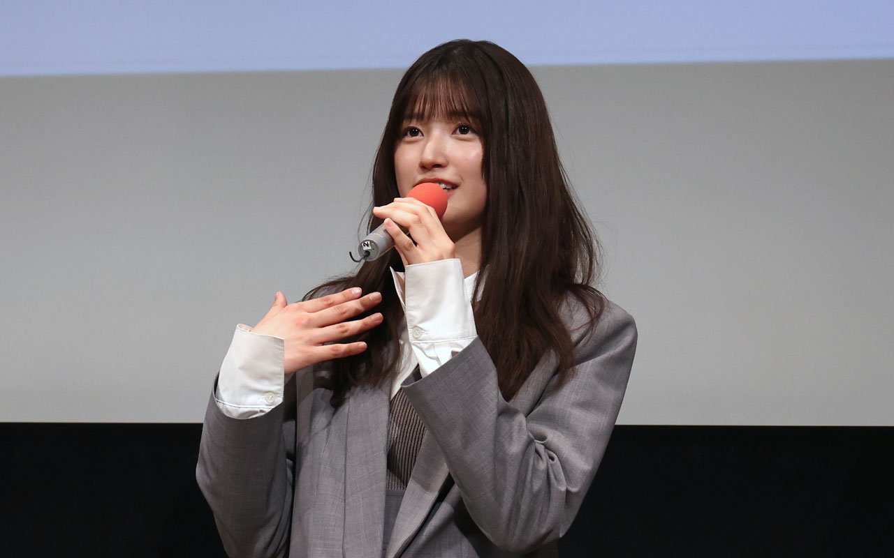 乃木坂46五百城茉央、教室シーンは疑似高校生活楽しかった！制服がグレー基調ながら全員違うのも注目