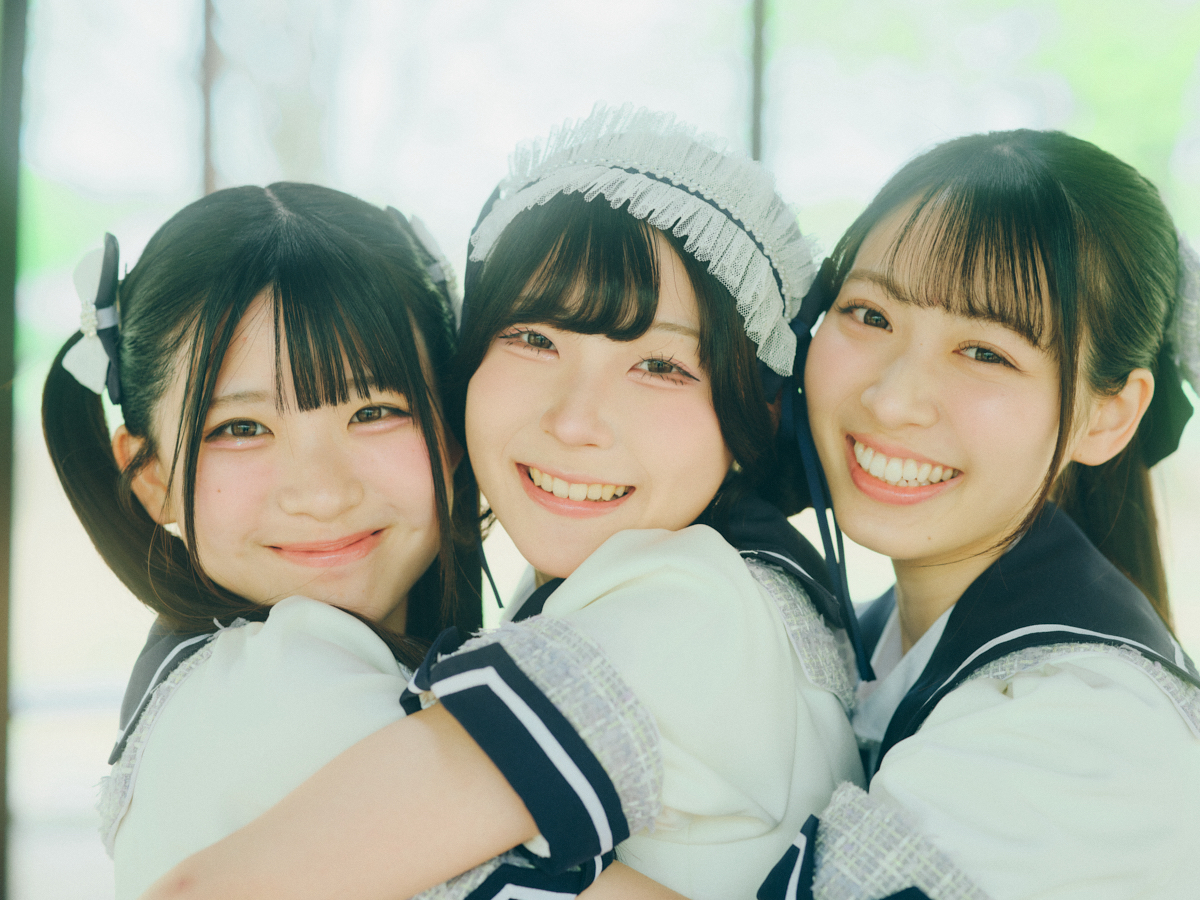 卯野美琴、麻倉もな、有坂望由