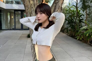 「ホワイトは汚したくなくて…」元欅坂46の26歳女優、パンツ事情＆大胆腹見せコーデに「すごいシルエット」「見せすぎですよ」と反響続々：「おっ！」でつながる地元密着のスポーツ応援メディア 西スポWEB OTTO! - 西スポWEB OTTO!