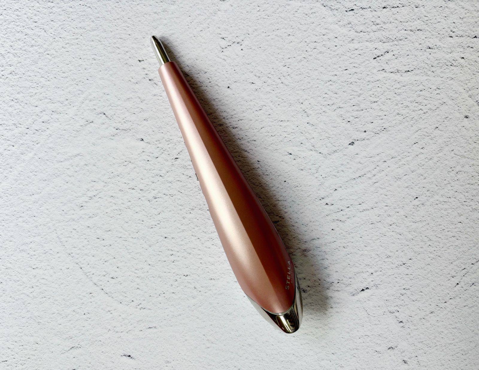 Beauty Face Stick 2.0 全3色 ￥38800／STELLA BEAUTE（httpswww.stellabeaute.jp）