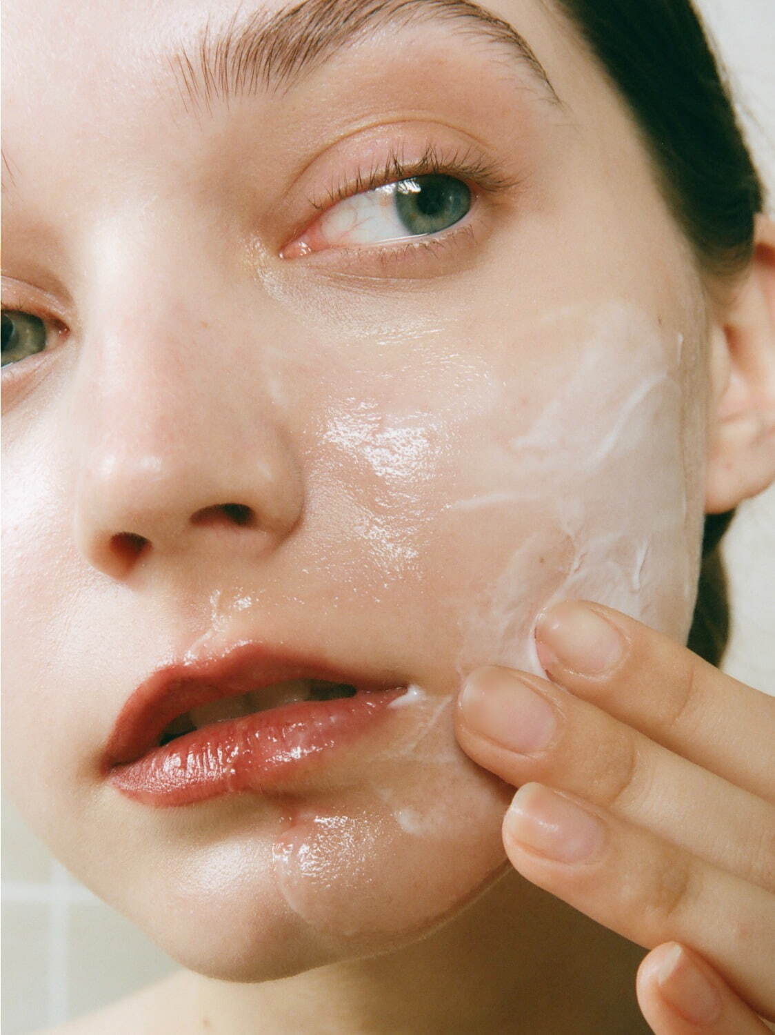 日本のコスメブランド「マグニフ」とは？敏感肌OKのスキンケア全解説、取扱店舗一覧も | 写真