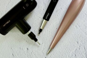 押すだけでどんどん小顔に。注目のニードル美顔器を試した結果は？【美容ライターの体験レポート】 | Vogue Japan