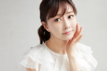 美容家 石井美保さんが出会いの季節に役立つアドバイス「くすみ払いが鍵！」【品格美容PART２】｜＠BAILA