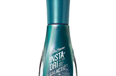 Sally Hansenより宇宙をイメージした“インスタドライ ネイルカラー”が4色登場！