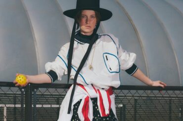 スタイリストが指南！ 最旬スポーツミックスの作り方 | ファッション | ELLE ［エル デジタル］