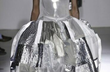 Junya Watanabe - Spring/Summer 2026 Style notes (Superzoom)