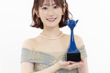 「第十九回 声優アワード」主演声優賞・岡咲美保インタビュー 「役に挑戦するきっかけを得られた、“縁”への感謝の気持ち」 | キャスト | レポート