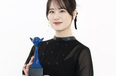 「第十九回 声優アワード」助演声優賞・瀬戸麻沙美インタビュー 「自分がしてきてもらったように、周りの人を助けられるくらいの余裕をもちたい」 | キャスト | レポート