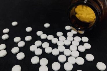 女性アナが同僚に睡眠薬、傷害罪で起訴　足の引っ張り合い、いす取り合戦と言われた特殊な仕事の裏側: J-CAST ニュース