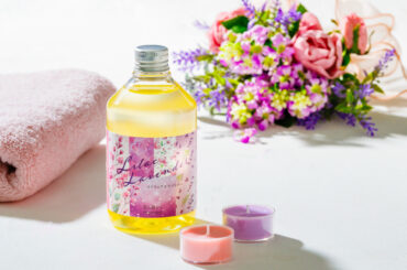 【2025年夏コスメ】ナチュラルアイランドが初夏を告げるライラックの香りの入浴料を限定発売 - WWDJAPAN