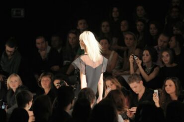 クリエイティブな調達と厳しい予算管理：パリの百貨店がファッションの買い付けを成功させる方法 - FashionNetwork 日本