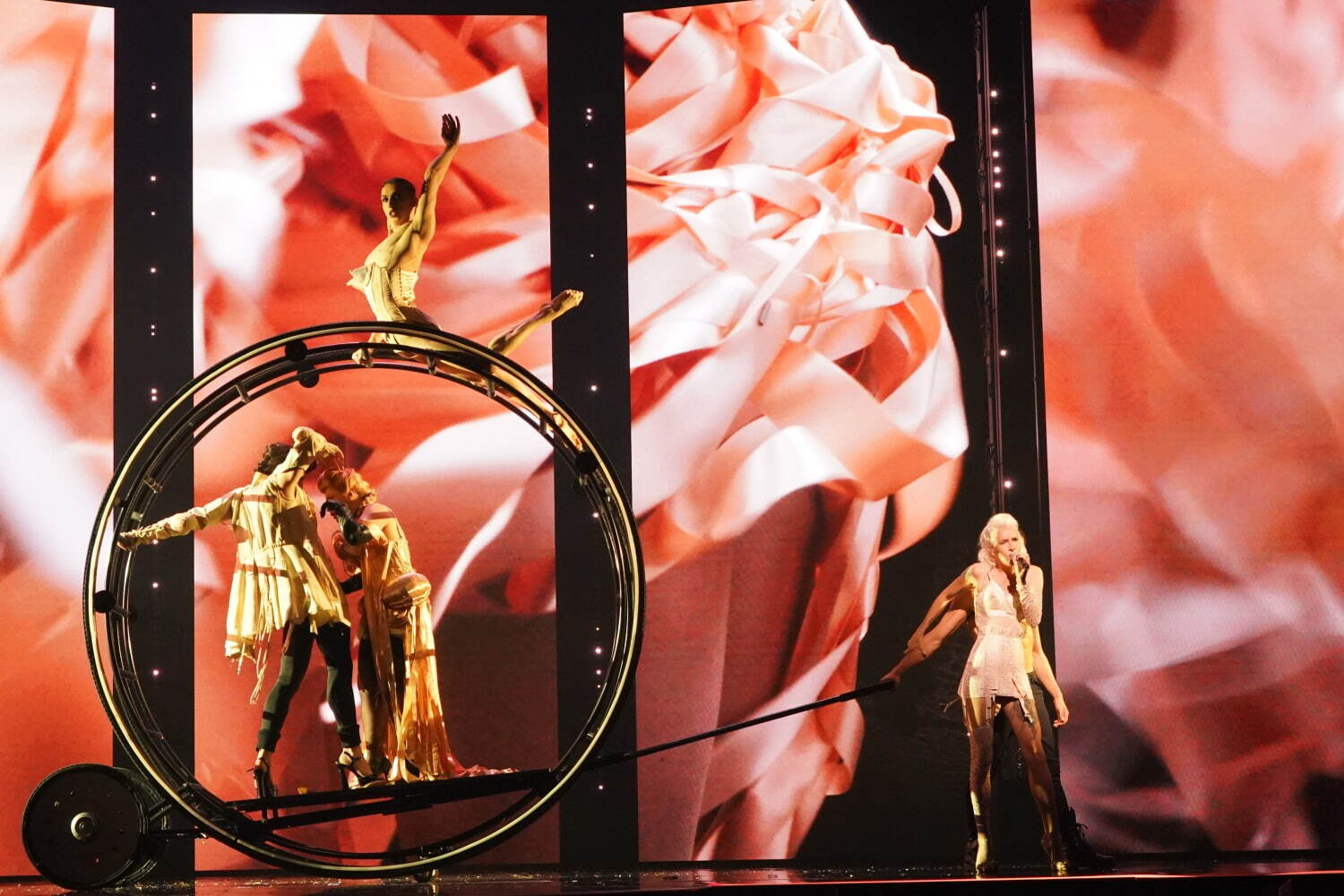 ミュージカル『ファッションフリークショー』日本再上陸、ジャンポール・ゴルチエの半生を音楽とともに描く｜写真7