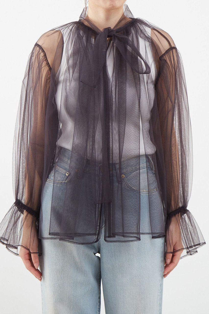 「マルティニーク」ボリュームギャザーチュールブラウス