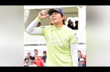 ロングヘアをおろした高梨沙羅、ピタッとしたタイトなトップスから背中ちらりに「綺麗すぎます」[Azami]