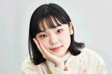 ＜古川琴音＞驚き！？　「週刊文春」グラビアで大胆に背中見せ　7月発売の写真集カット先行公開