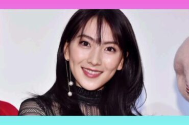 武田玲奈、ミニ丈×黒タイツで美脚透ける「腰の位置が高い」「スタイル良すぎ」の声