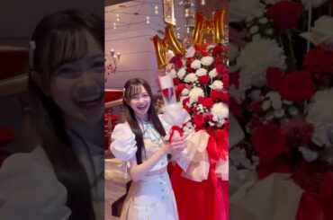 伊藤百花 生誕フラワースタンドの中にかわいいバラが🌹 2025/02/13