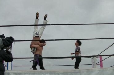 2025.5.6　#コスメフェリーチェ 株式会社presents『 #大阪プロレス 祭り』 in 大阪・#関西万博 大会　タイガースマスク vs 浅川紫悠　#Osaka　#wrestling