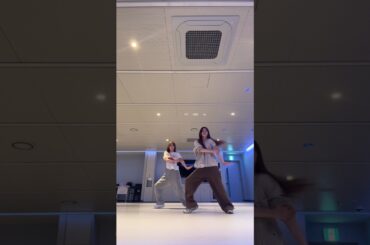 [#NiziU_Danceclip]Lucifer - SHINeeCover by MAYA & AYAKA #MAYA #AYAKA #NiziU #ニジュー #니쥬 #WithU