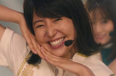 香港ロマンス - コンフィデンスマンJP 映画第1作・ロマンス編  Cast: 長澤まさみ, 東出昌大, 小日向文世, 生瀬勝久, 織田梨沙, 前田敦子, 佐津川愛美