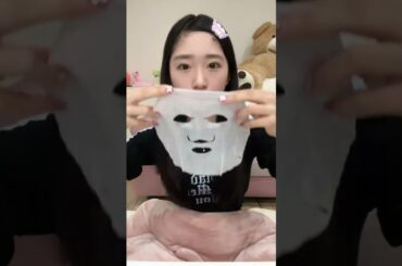 AKB48 山内瑞葵 すっぴん公開❗️ アゼライン酸誘導体の配合のフェイスマスク🛁 全国のドラッグストア・ドンキホーテで購入できるよ🫶🏻