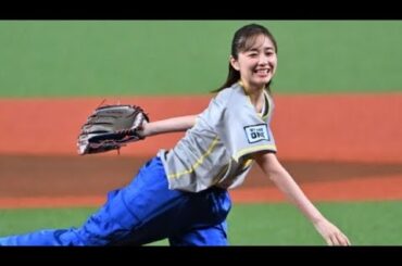 【祝🎉卒業】堀田真由の美脚＆美デコルテが眩しすぎる！non-noモデル最後の大胆ショット公開✨