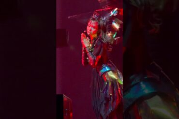 [MOAMETAL🐨] BABYMETAL - Gimme Chocolate [The Hall, Zurich, Switzerland] #babymetal