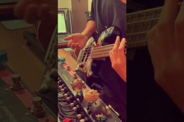 Fightin☆Pose/小倉唯 #小倉唯 #アニソン #ベース #弾いてみた #スラップ #bass #basscover