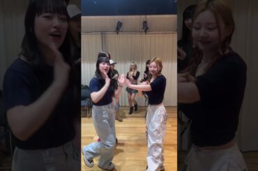 [ Collab Day-29 ] #Girls2 さんと一緒に #アルプスチャレンジ 🐝✨