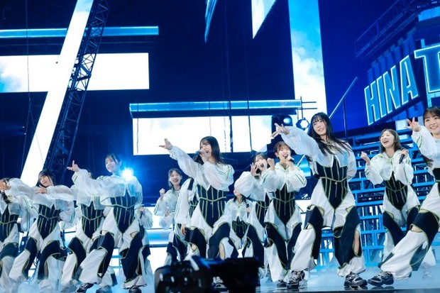 『日向坂46 BRAND NEW LIVE 2025「OVER THE RAINBOW」』　撮影：上山陽介
