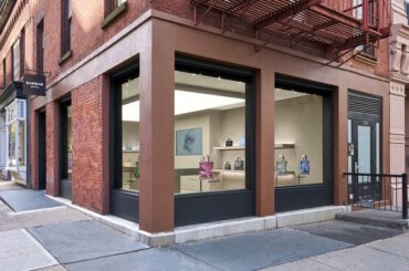 バオ バオ イッセイ ミヤケ、ニューヨークに欧米初の旗艦店をオープン