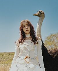 小林由依（元櫻坂46）、“yousti”としてソロデビュー - Billboard JAPAN