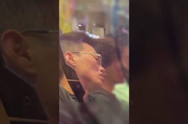 パチ屋で花の慶次打ってるヤンキーの兄ちゃんがハマりまくってマジギレして大暴れする姿をこっそり撮ってYouTubeにあげてみた #パチンコ #花の慶次 #ヤンキー