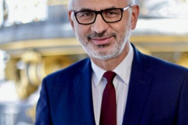グランディ・スタツィオーニ・リテール社長に元マッチェスファッション、プランタンCEOのデ・チェーザレが就任 - FashionNetwork 日本