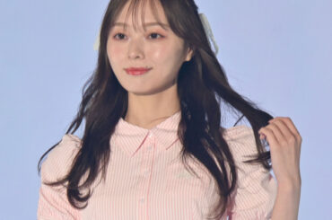 【ガルアワ】乃木坂46・梅澤美波、美スタイル際立つランウェイ　清楚な雰囲気で会場も包み込む | ORICON NEWS | 国内海外のニュース