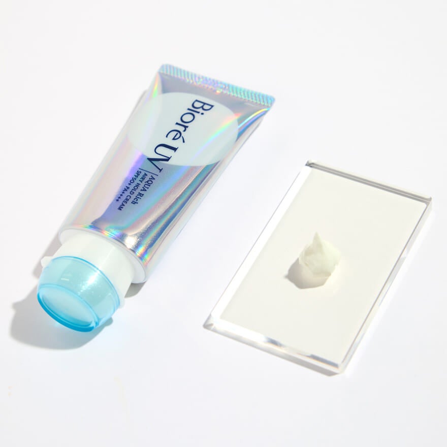 ビオレＵＶ　 アクアリッチ エアリーホールドクリーム　全体