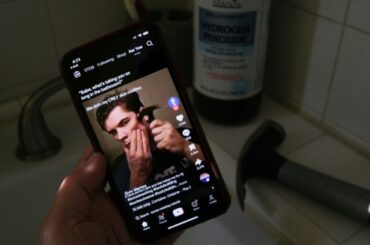 'Toxic beauty'-- Rise of 'looksmaxxing' influencers