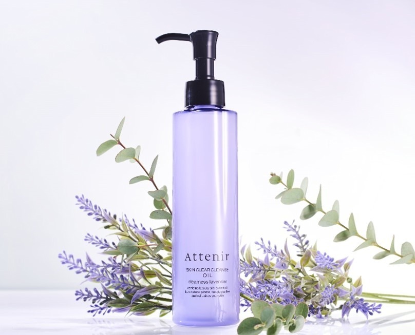 「スキンクリア クレンズ オイル アロマタイプ クリアネスラベンダーの香り」175mL 1,980円＜新製品＞